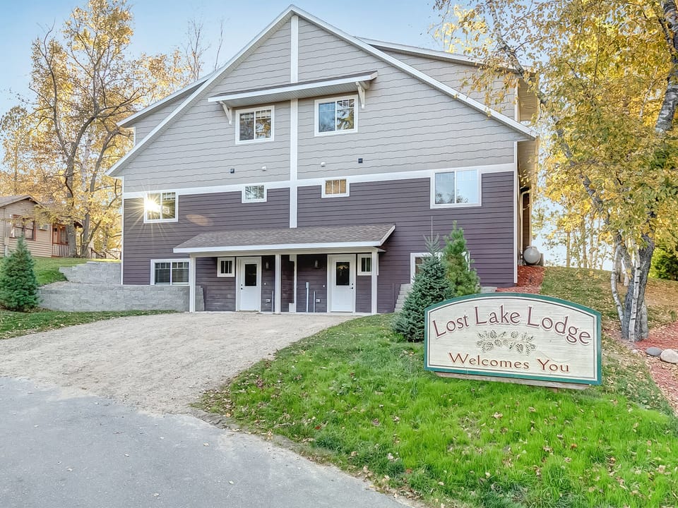 Exterior - street side (Unit 2 is the right side of this building)