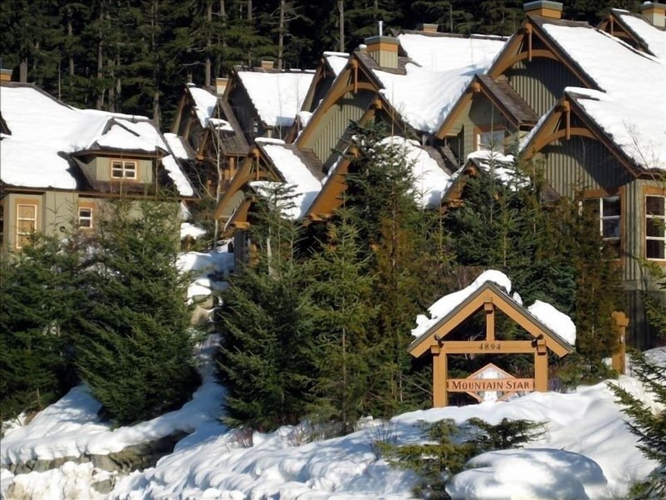Mountain Star Complex