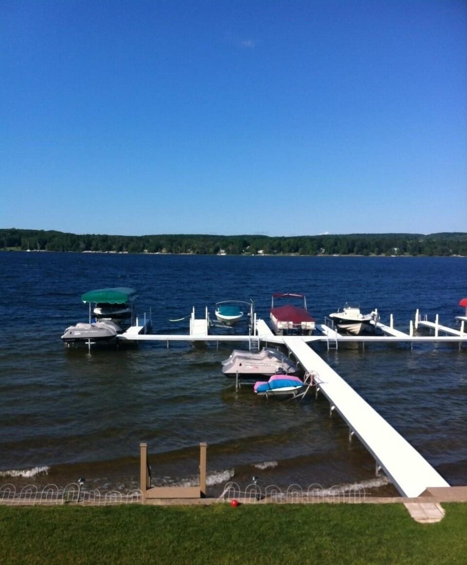 Beautiful new docks installed in 2012