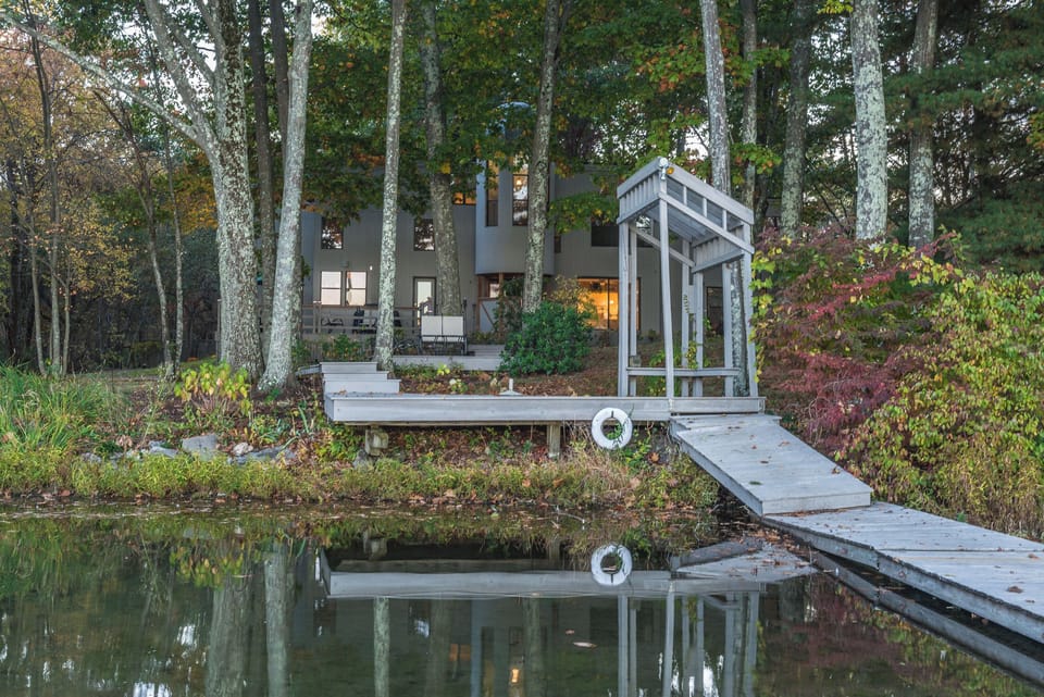 Dock down to the lake