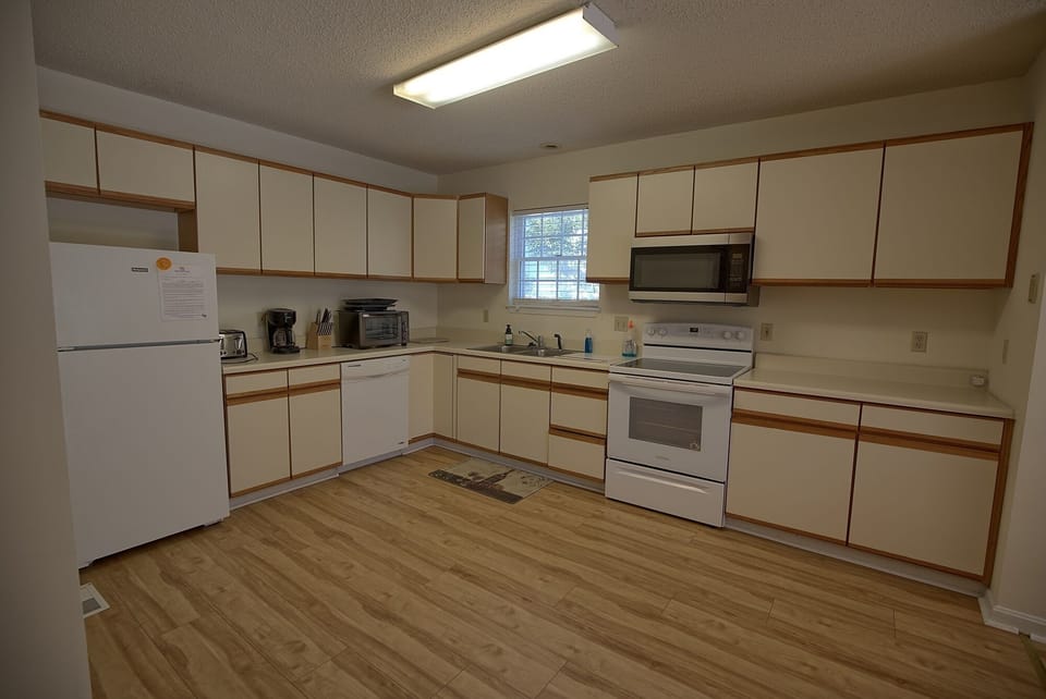 Downstairs Fully Stocked Kitchen