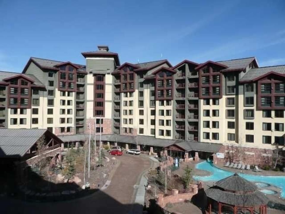 Look for 3rd floor unit with 3 lg windows + balcony directly above the pool.