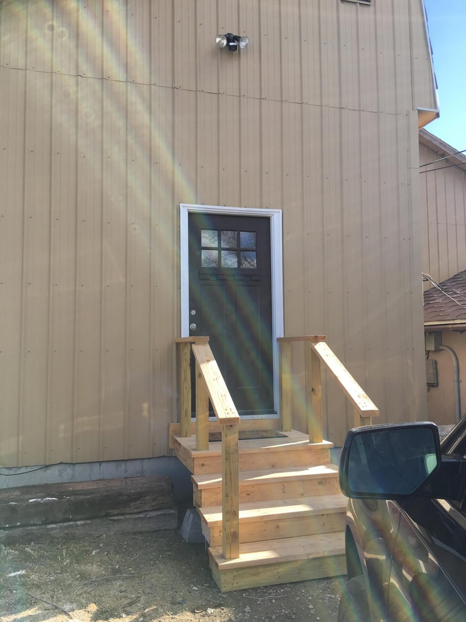 alley entrance, parking and close to everything in downtown Cody