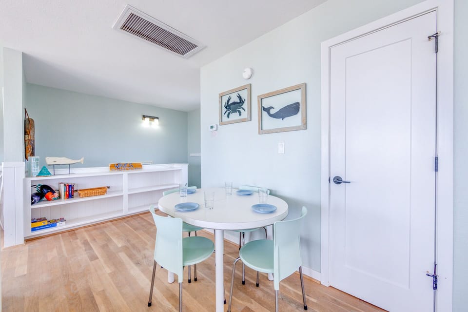 Surf-Or-Sound-Realty-598-Cloud 9-12