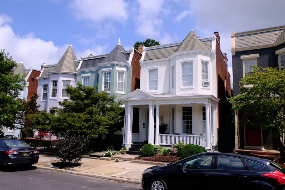 Great neighborhood and great neighbors.