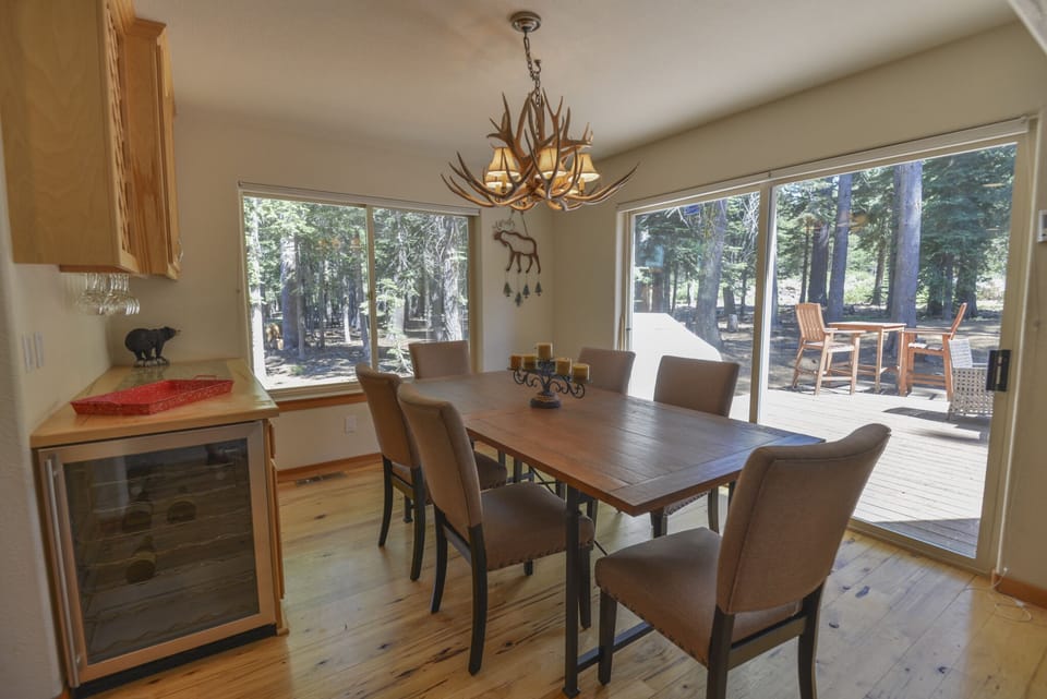 Open dining area