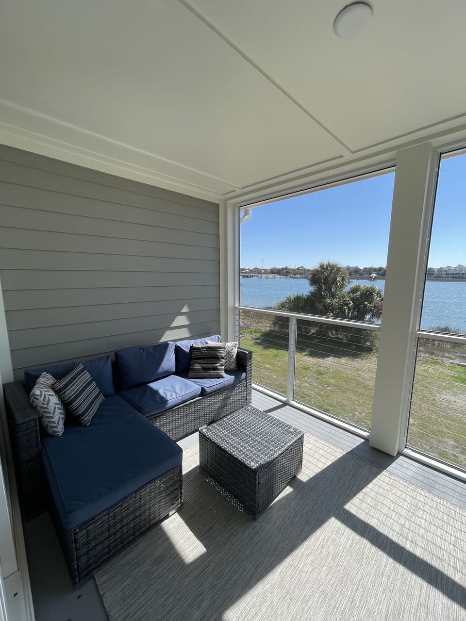 Screened in porch