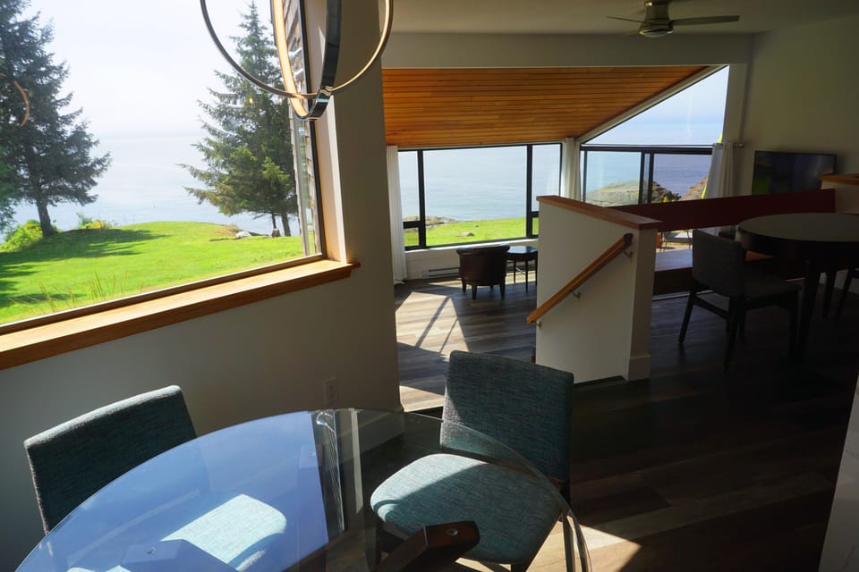 Dinning area.