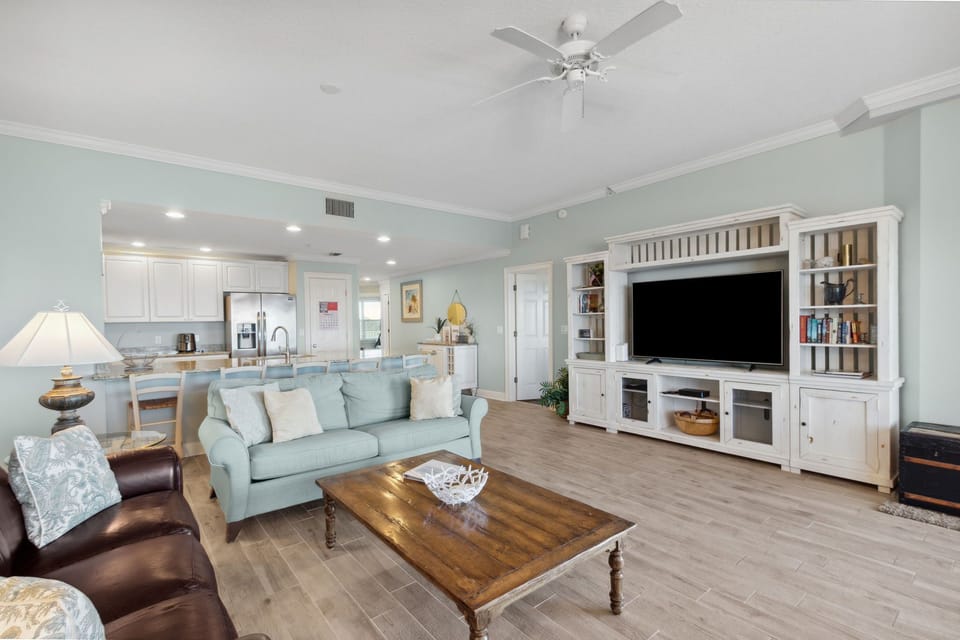 Great Room with Flat Screen TV (Sleeper Sofa)