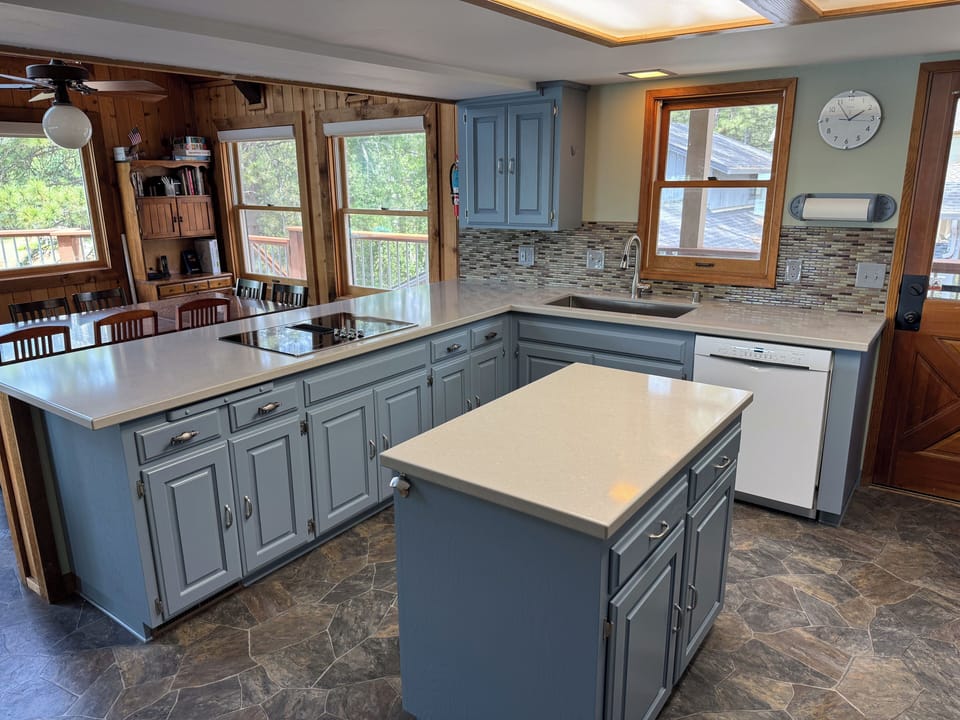 Newly remodeled kitchen.