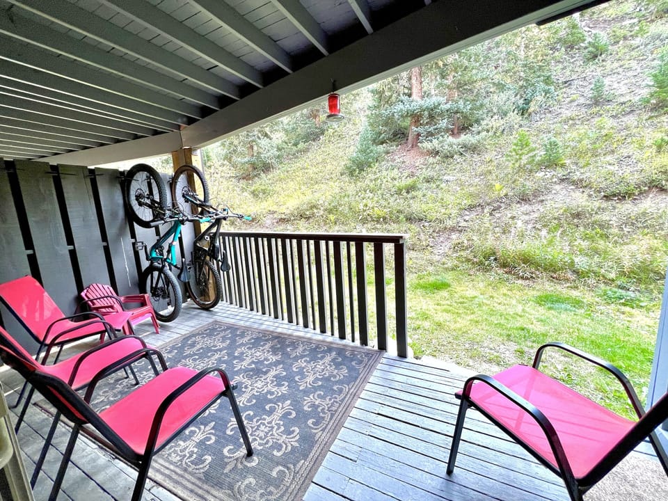 Back deck magic. Hang out and enjoy the flowers chipmunks and hummingbirds 