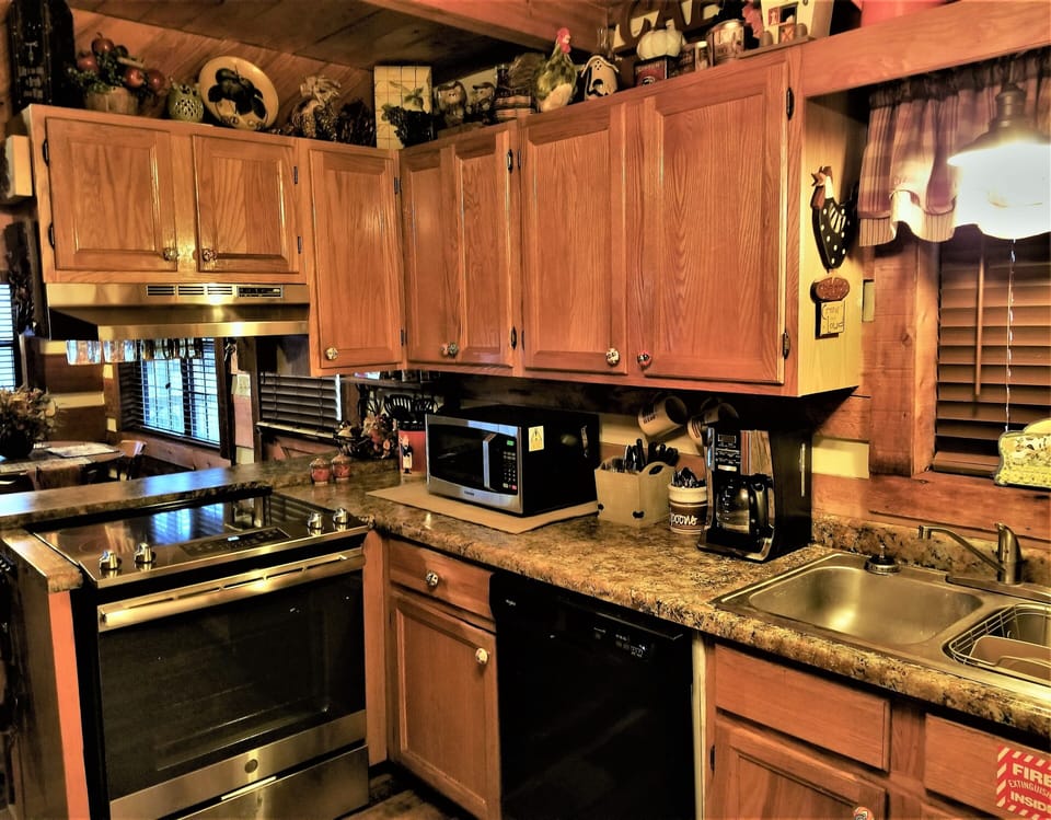 A fully equipped kitchen joins the cozy living area-Icemaker-Keurig-Coffee Maker