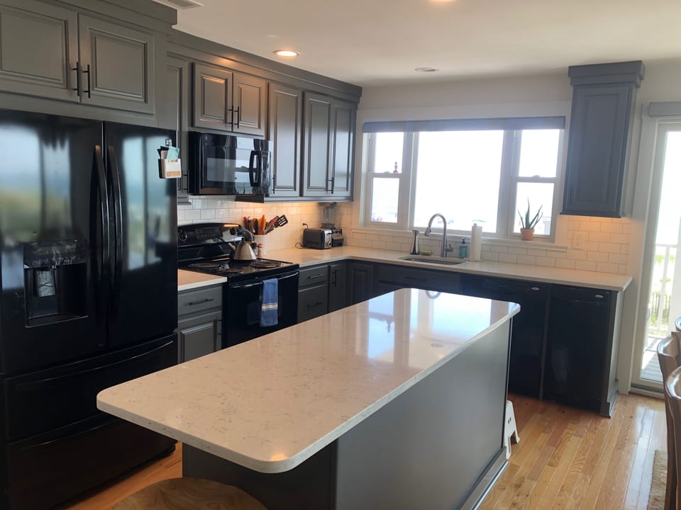 Newly remodeled kitchen (2nd floor)