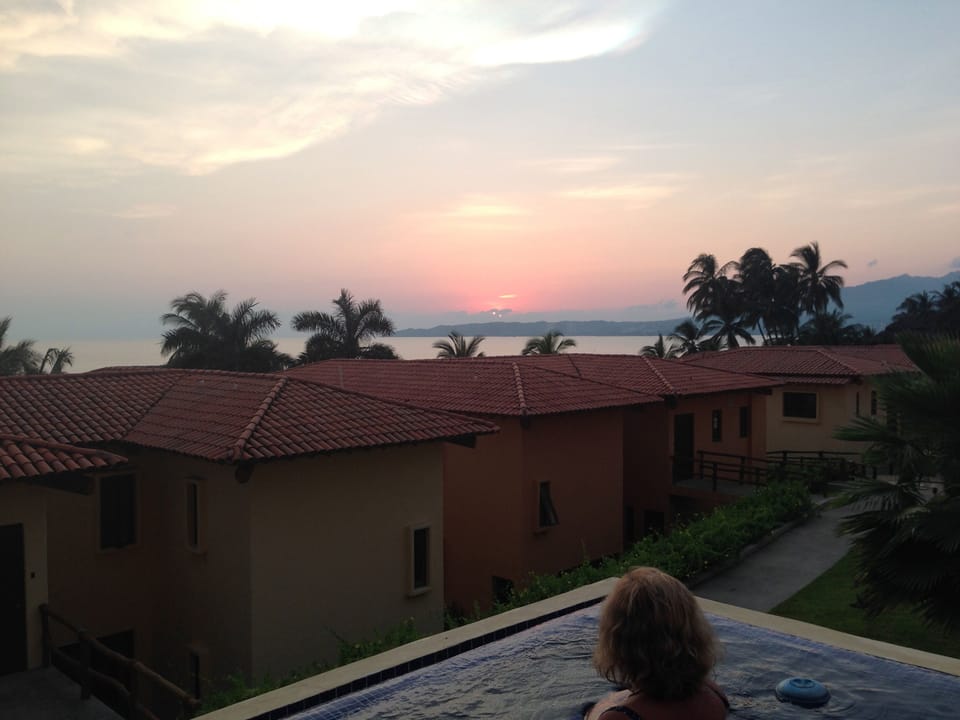 Watch the sunset while sitting in the private dipping pool.