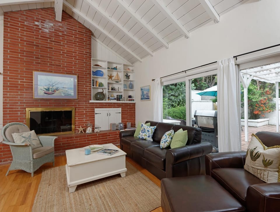 Family Room with European Style Sleeper Sofa for a most comfortable sleep