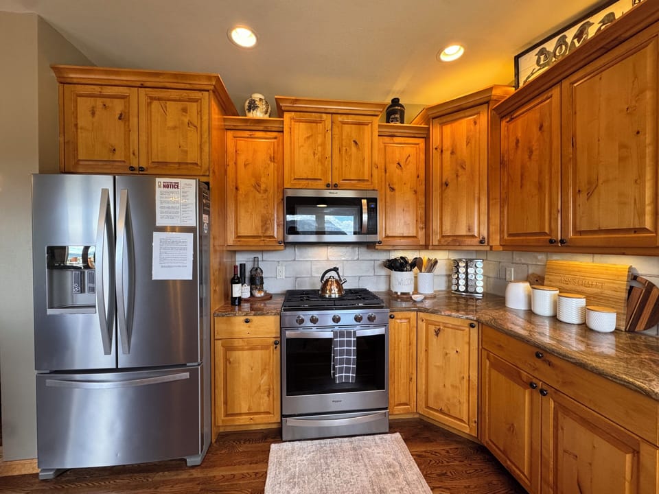 Ideal for cooking and entertaining