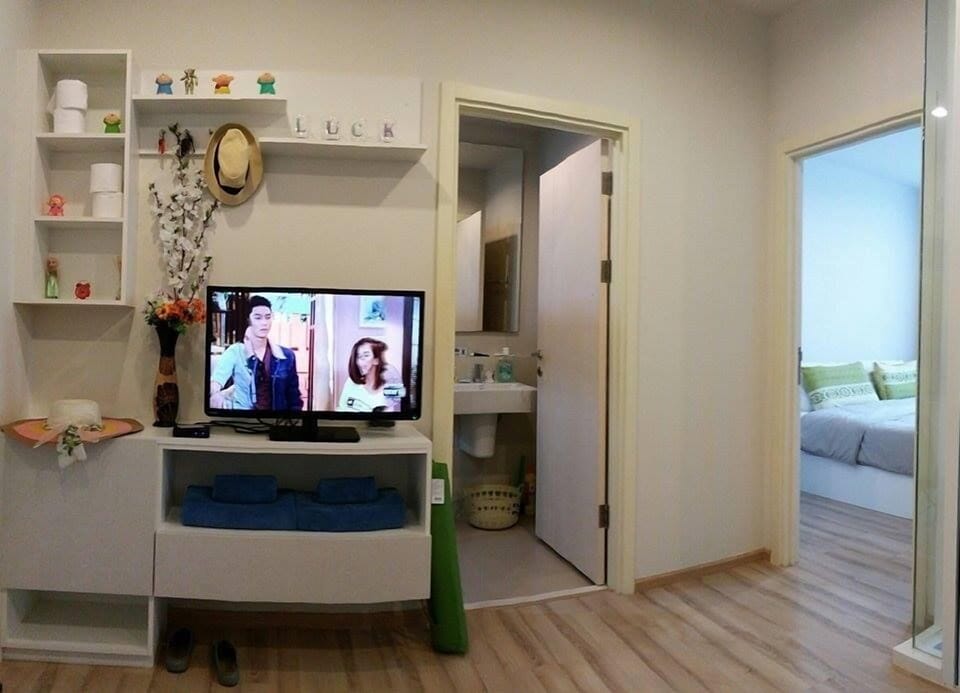 1 BR near Night Market & Shopping Malls