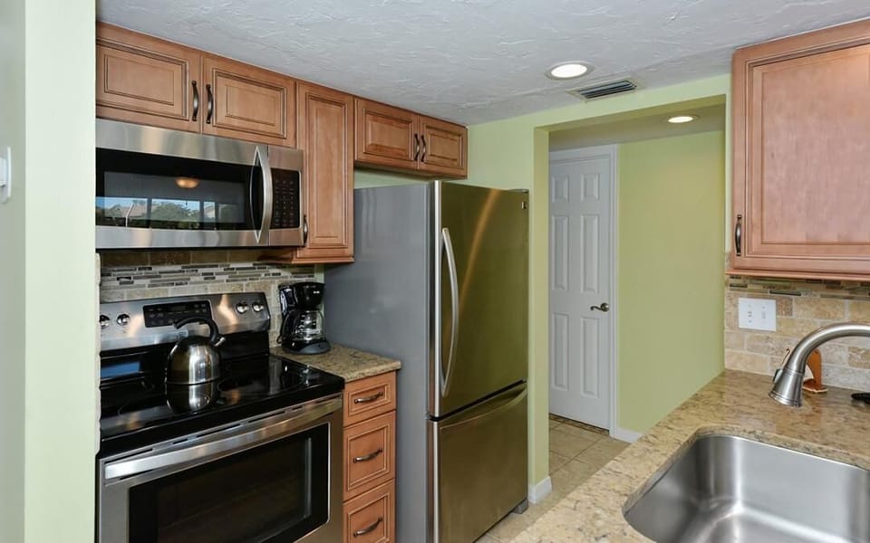 All new stainless steel appliances
