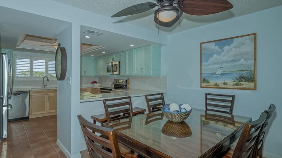 Dining & Newly Remodeled Kitchen
