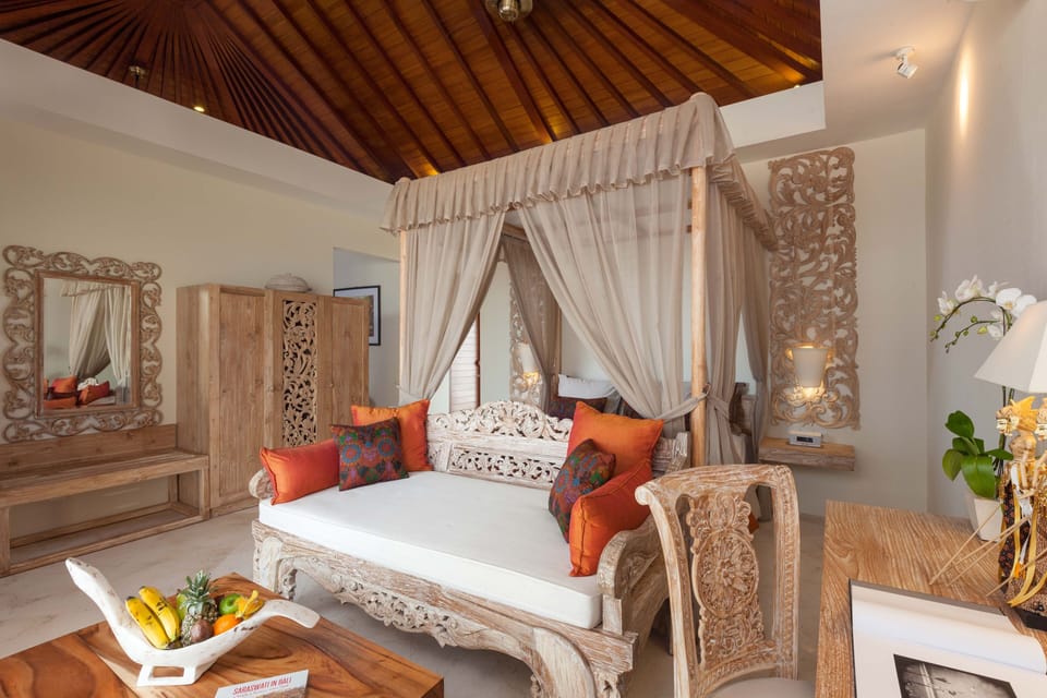 Jacuzzi Garden View Villa, Purnama beach