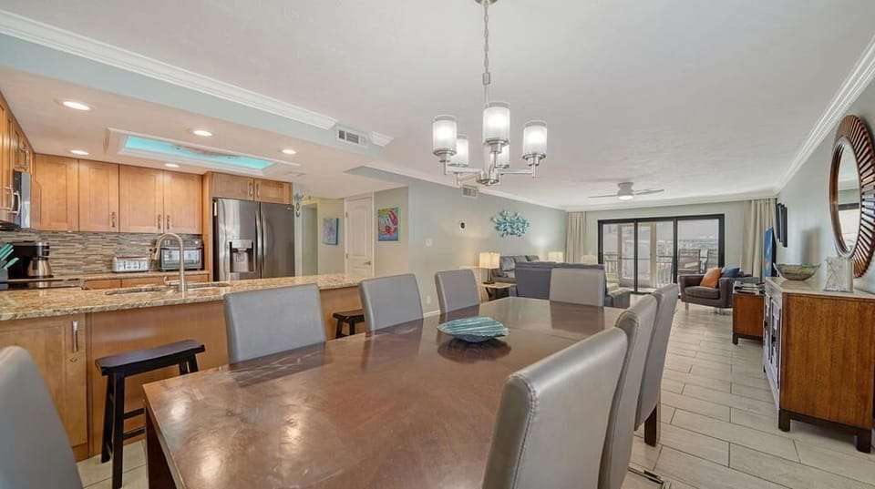 Open from kitchen, through dining and living rooms