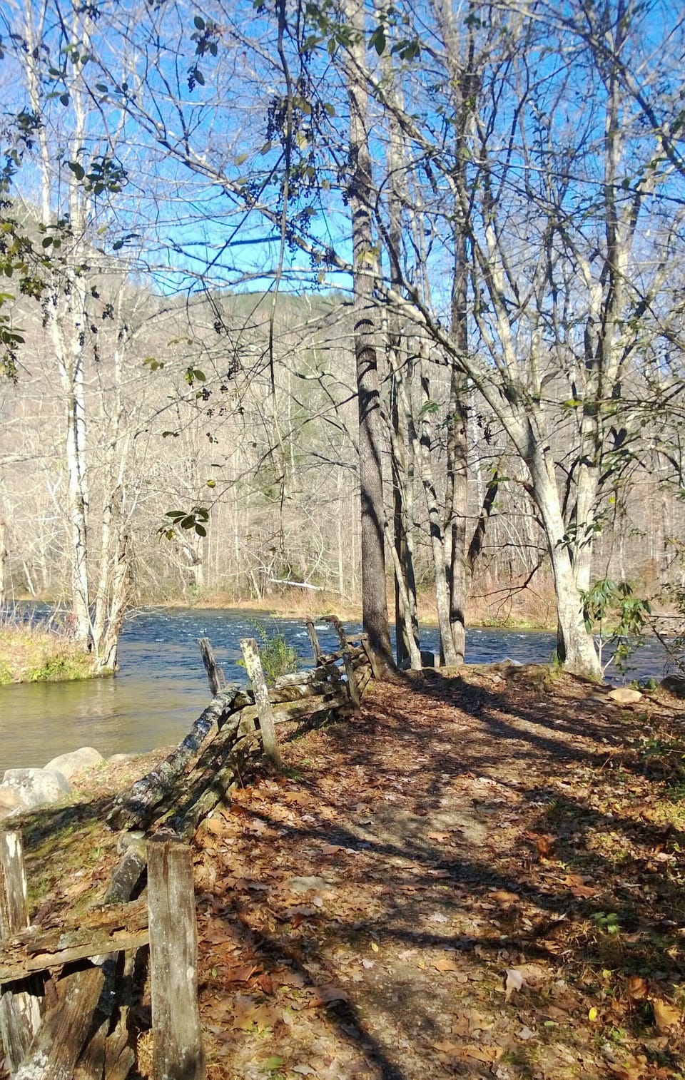 Nantahala rafting launch area, just north of Andrews NC