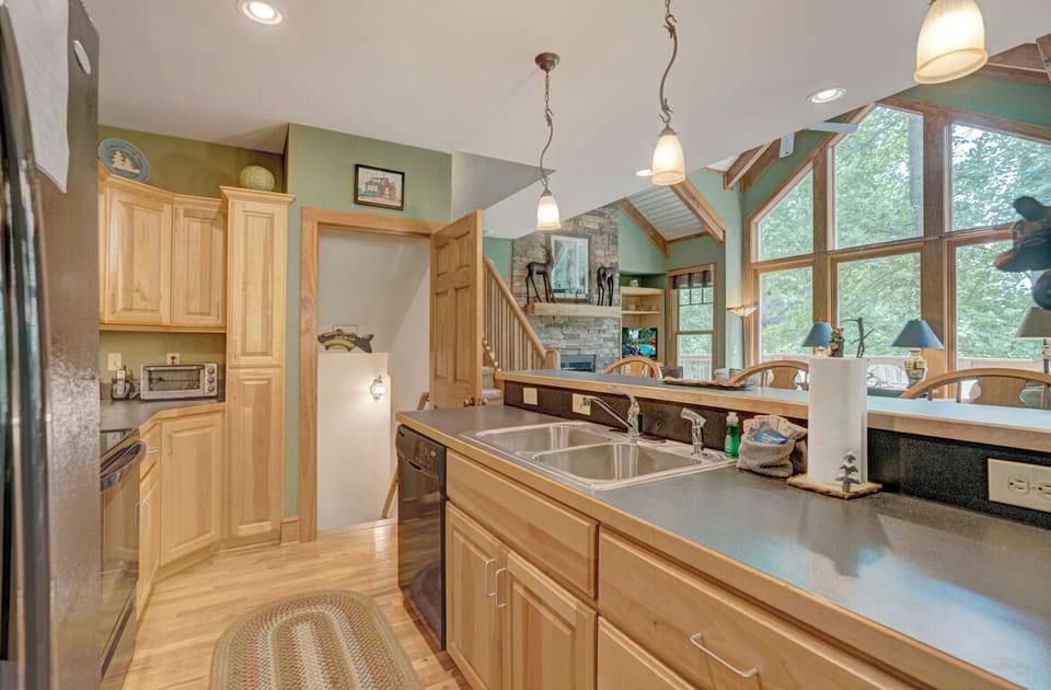 Kitchen--- Open Floor Plan