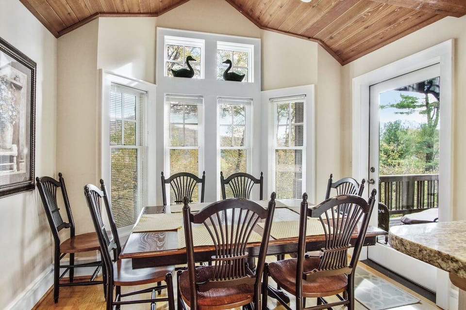 Dining Room---Beautiful Natural Lighting, Seating for Six