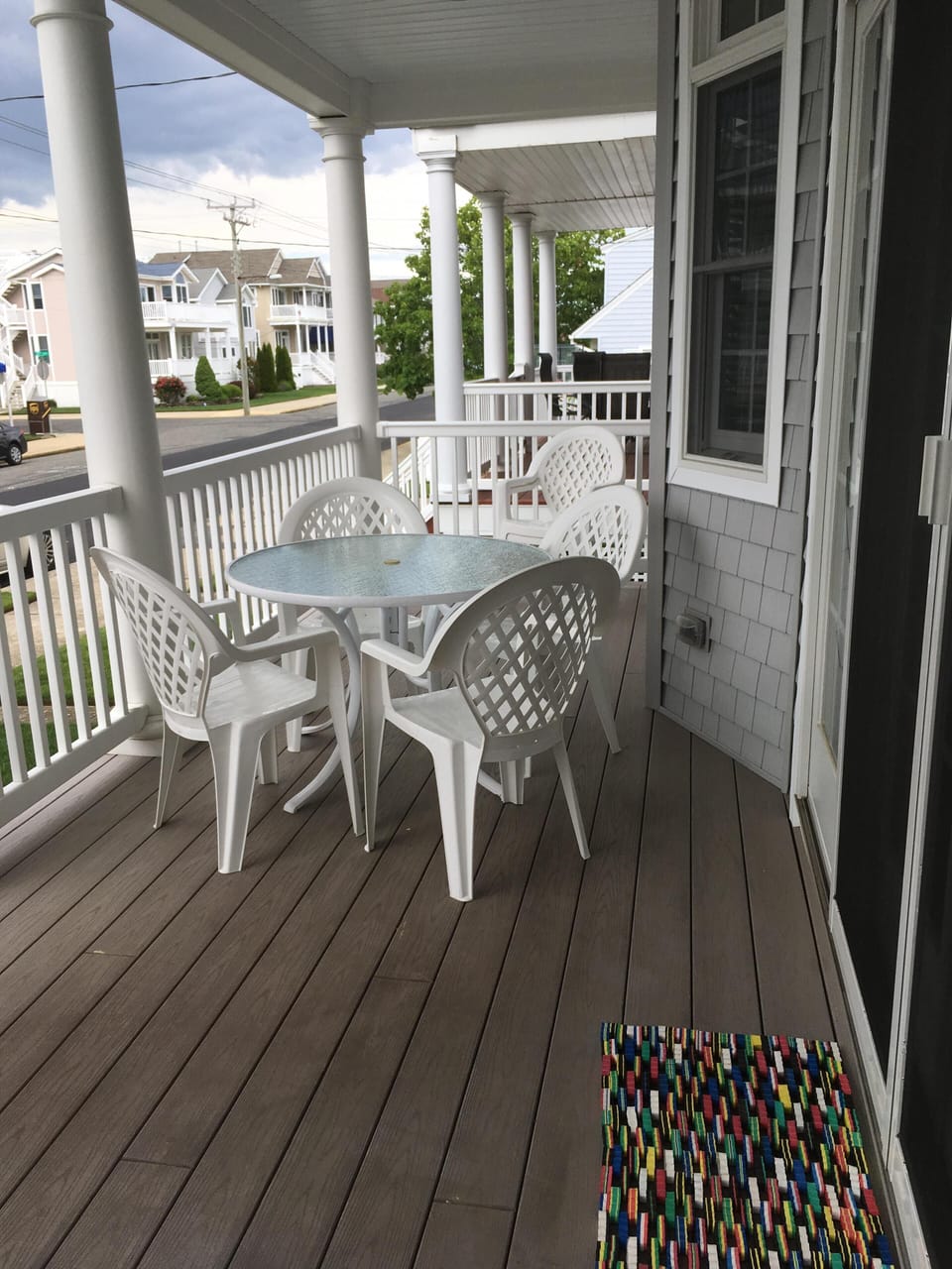 Front deck