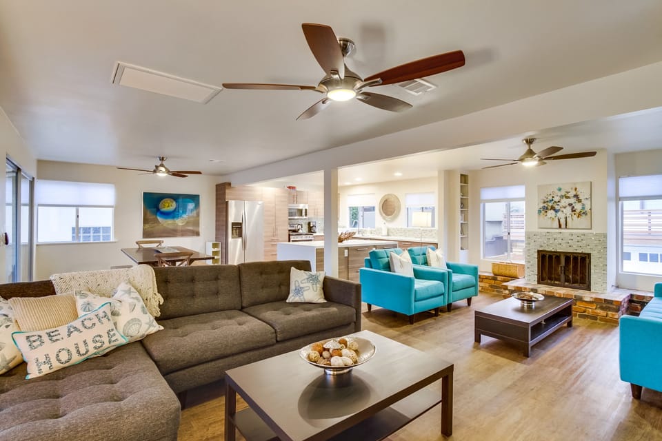 Great room with many seating options.