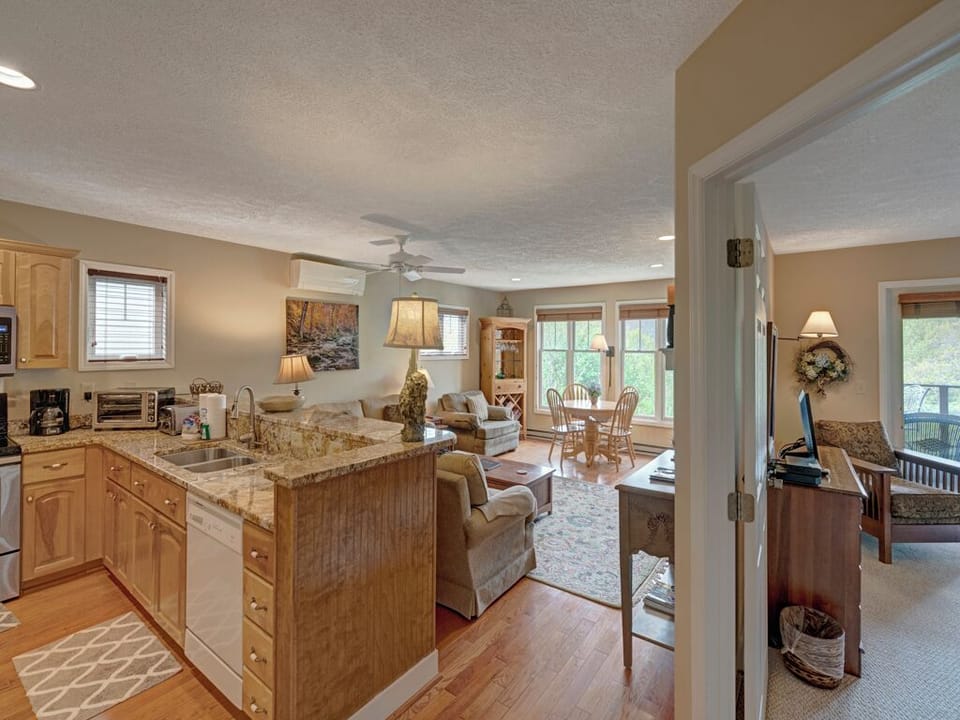 Open Floor Plan--- Kitchen and Living Rooms
