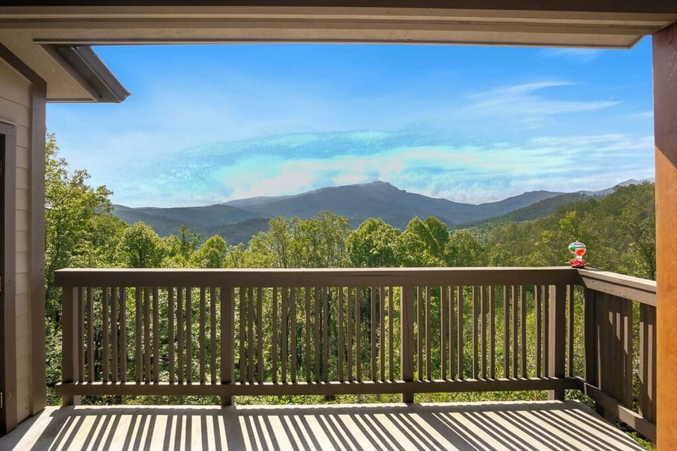 The Famous Grandfather Mountain View