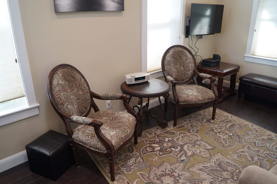 Sitting area