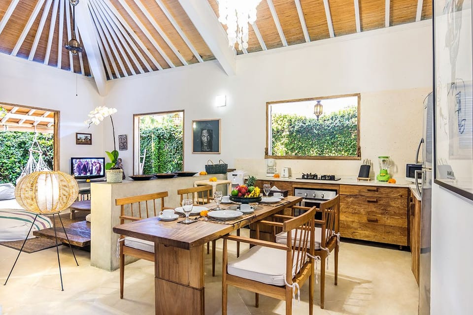 Lovely 3 Bedroom Villa CLOSE to BEACH