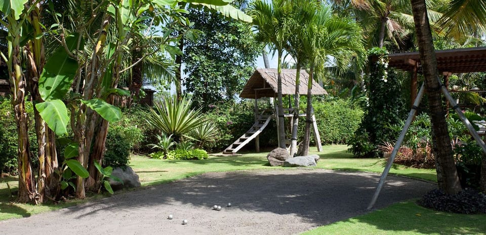 Contemporary 4 Bedroom Villa in Canggu