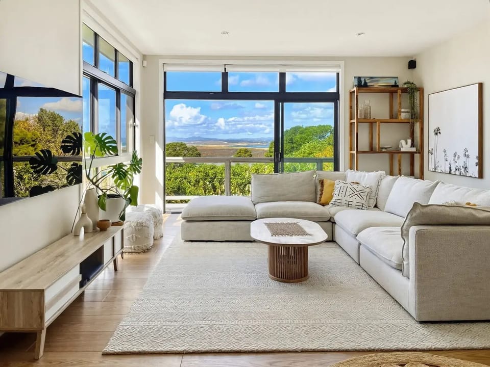 Second Living Area