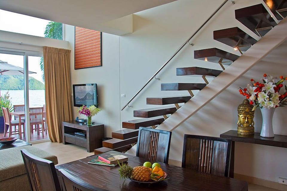 RAYA Beachfront 2 Bed Villa with pool