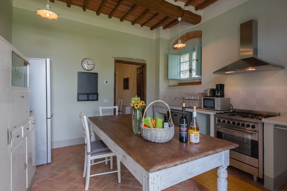 Room, Property, Furniture, Countertop, Kitchen, Building, Floor, House, Interior Design, Ceiling