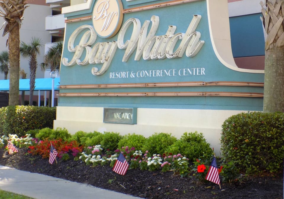 Welcome to Bay Watch Resort and Conference Center 