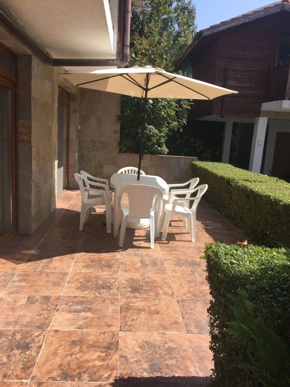 Terrace towards kitchen