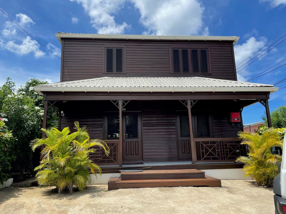Front of house 