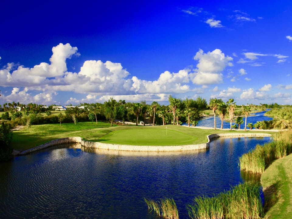 The Provo Golf Club located 5 miles.
https://royalturksandcaicosgolf.com/