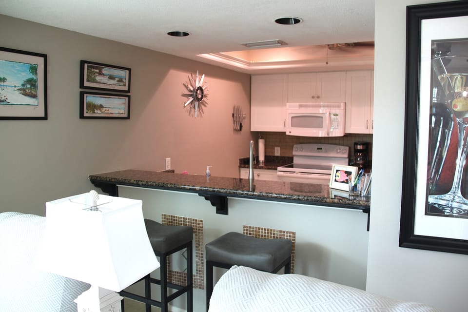 Kitchen counter