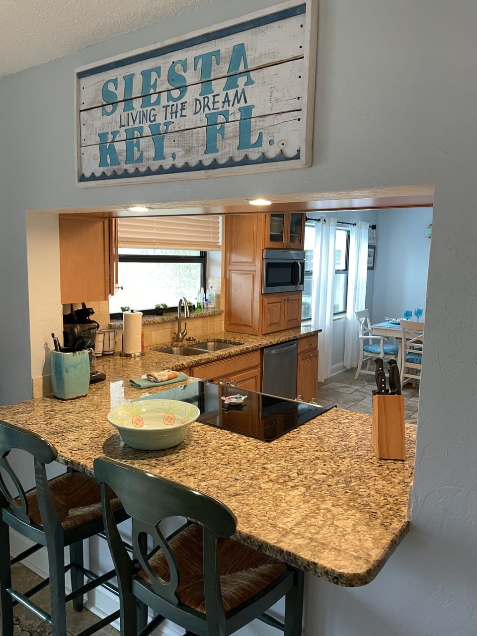 Looking from Living room toward kitchen 