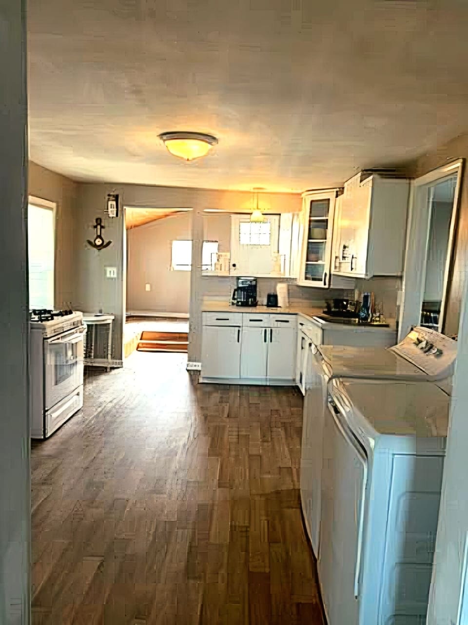 interior kitchen , washer dryer
