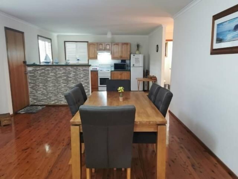 dining area looking towards kitchen