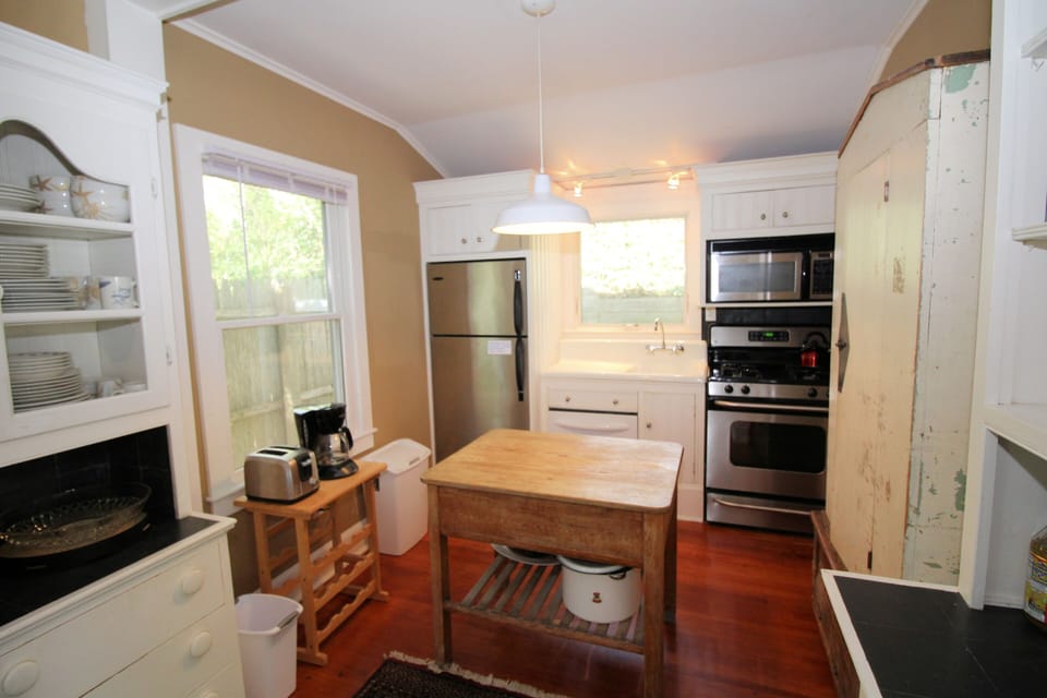 The kitchen is well equipped