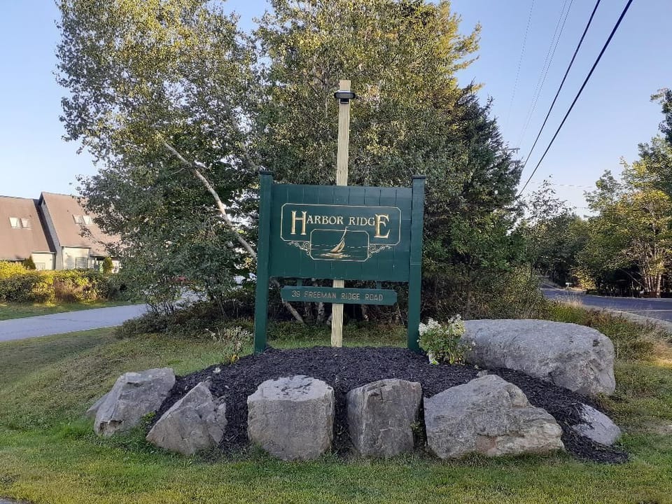 Pamper yourself in this 5-star resort while enjoying Acadia National Park!