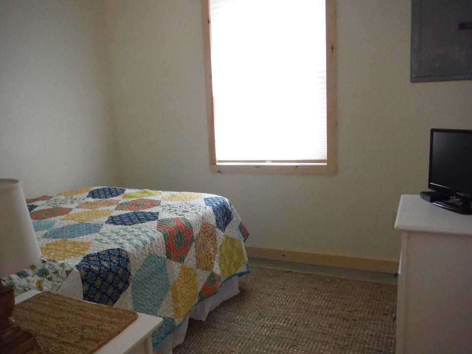 Double Bedroom 1
