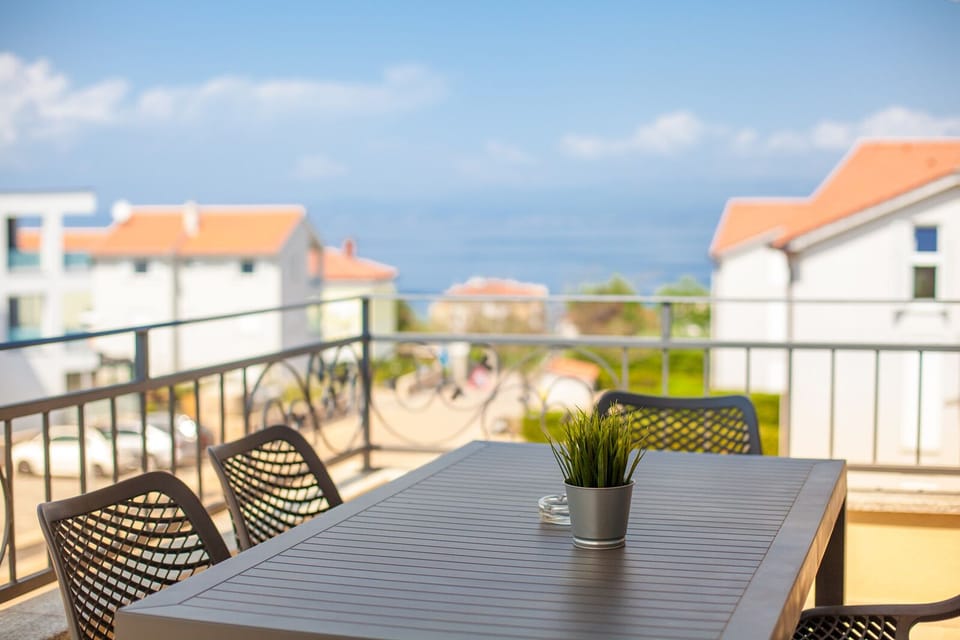 balcony with sea view
